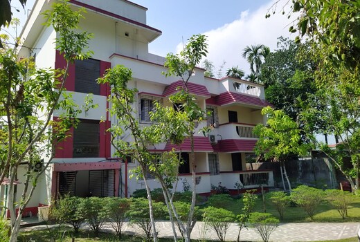 Boroli Resort