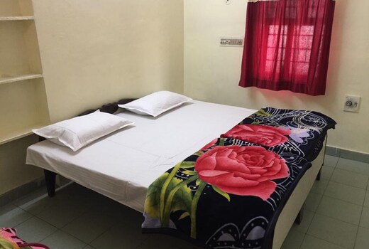 Hotel Jairam palace