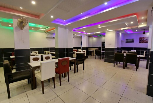 Hotel Maharaja and Party Hall
