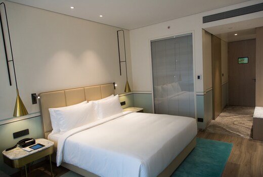 Radisson Blu Mumbai International Airport
