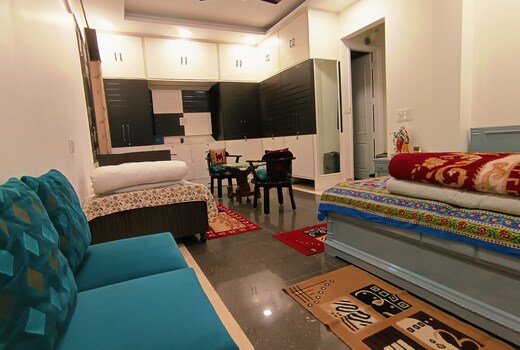 PEARL BNB 2BHK NORTH CAMPUS