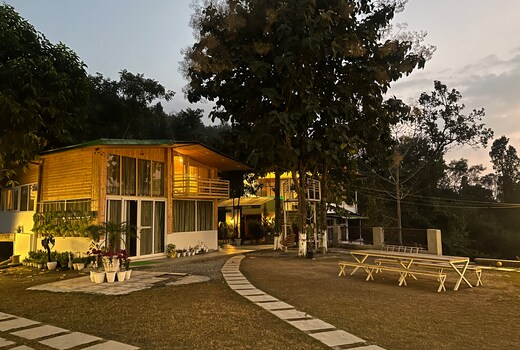 Saraiville - A Boutique Riverside Stay