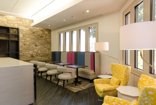 Holiday Inn Express Hickory - Hickory Mart