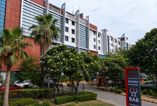 Hotel Hyphen Grand
