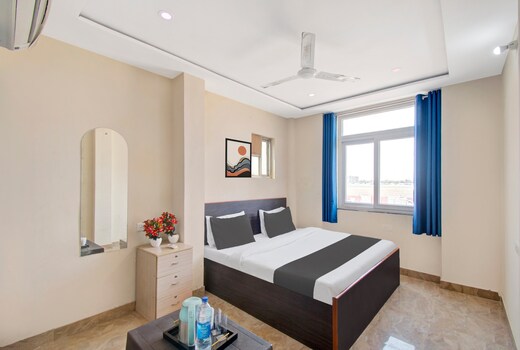 Hotel O Samrat P Guest House