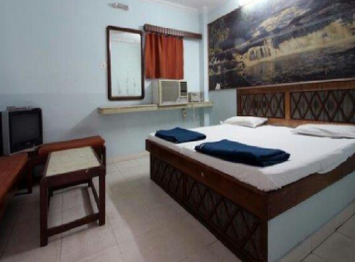 Hotel Dharmalok