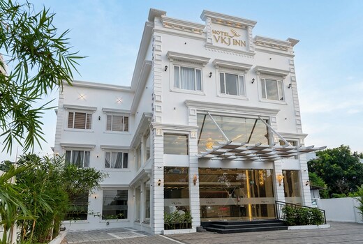 Hotel VKJ INN Aluva