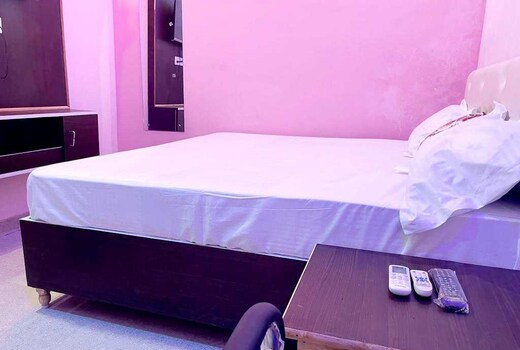 Hotel O Blue Star