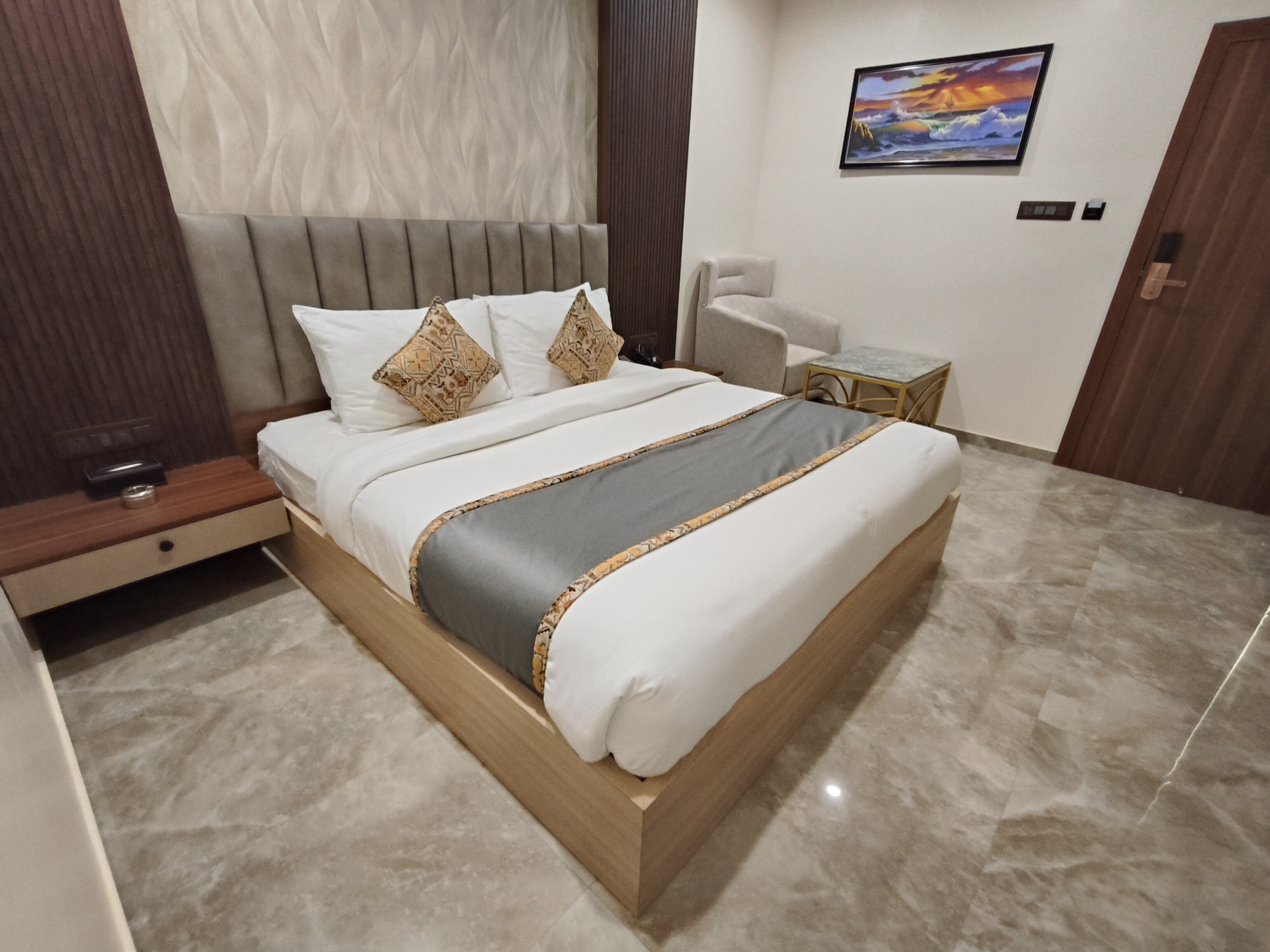 Light House Suites