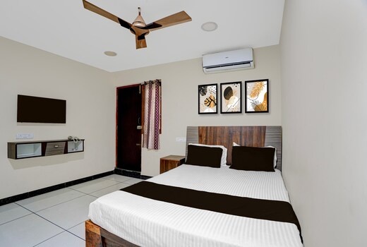 Flaghsip OYO Hotel Arunachala Residenci