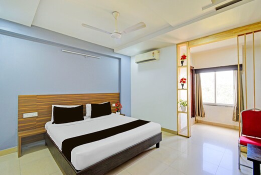 Hotel O Bommarillu