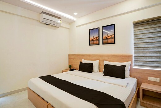 Super Hotel O Mirage Suites