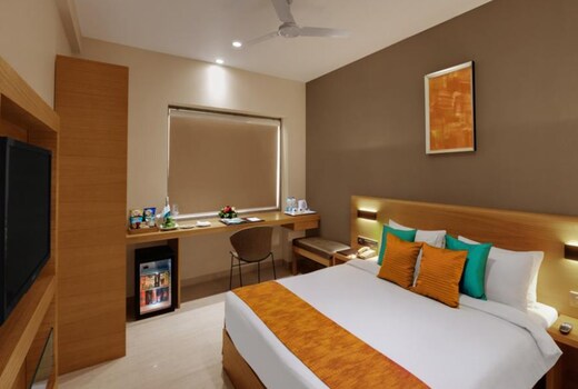 Click Hotel Bhuj