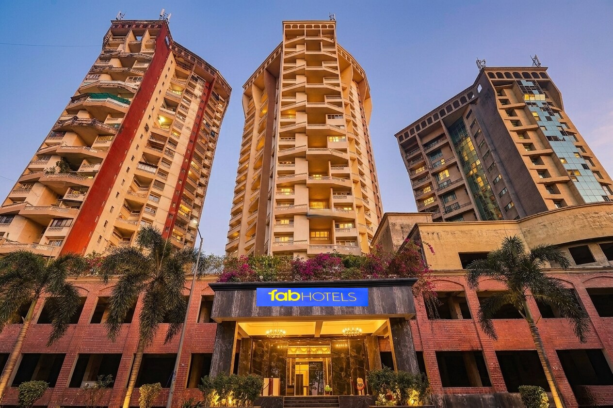 FabHotel Outstay