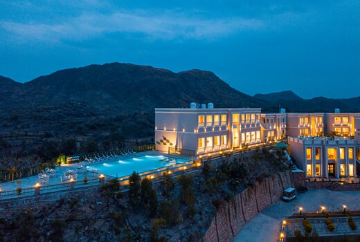 Tree of Life Vantara Resort, Udaipur