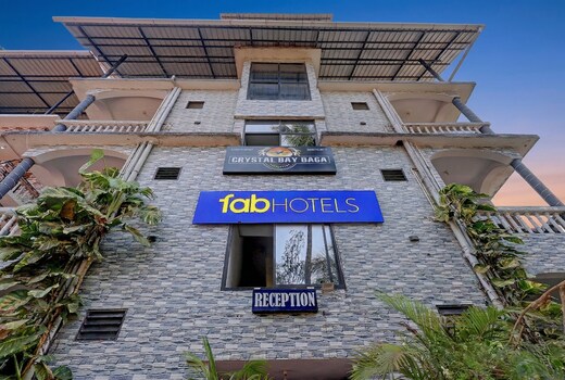 FabHotel Crystal Bay Baga