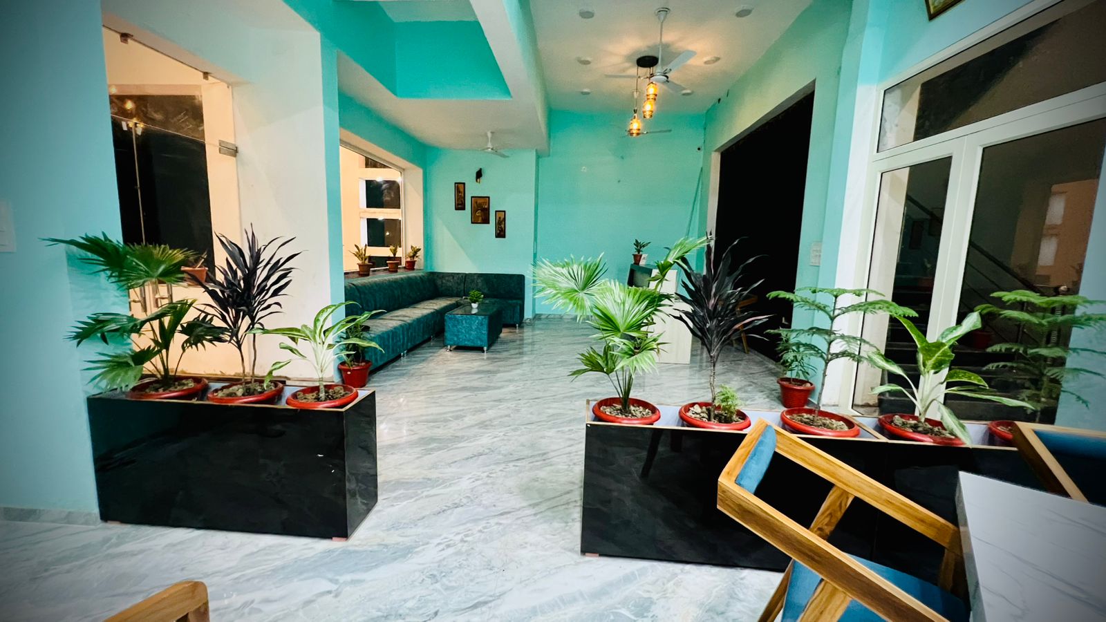 Pushpak Inn | The luxurious Stay