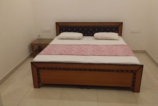 Hotel Gokul Residency