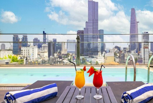 Winsuites Saigon Hotel