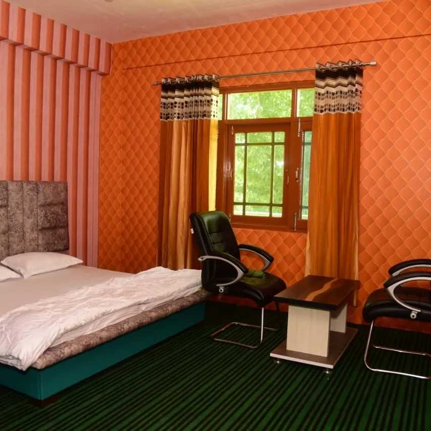 Hotel O by OYO Graceland