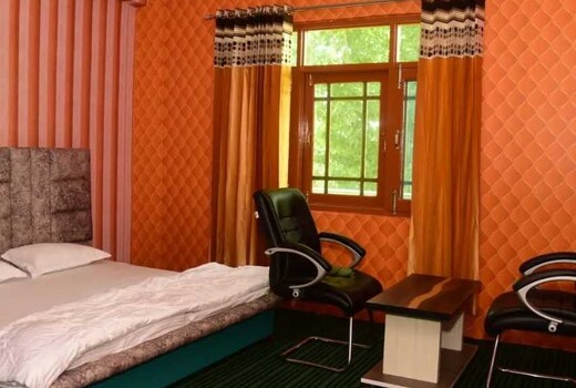 Hotel O by OYO Graceland