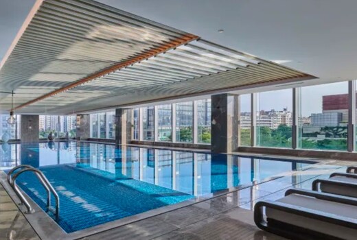 DoubleTree by Hilton Shenzhen Airport Residences