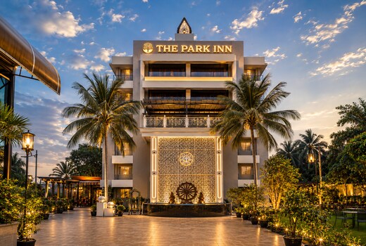 THE PARK INN