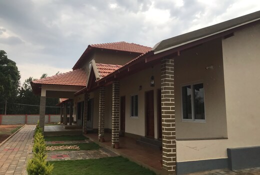 Heavens Gate Stay | Garden-view Rooms