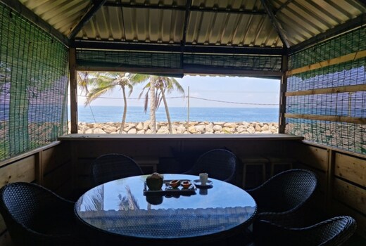 Beach front Villa with uninterrupted sea view