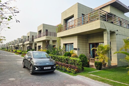 MeerahMahal || Entire Luxurious Aqua Golf Villa -32