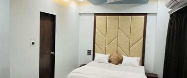 New City Light Hotel