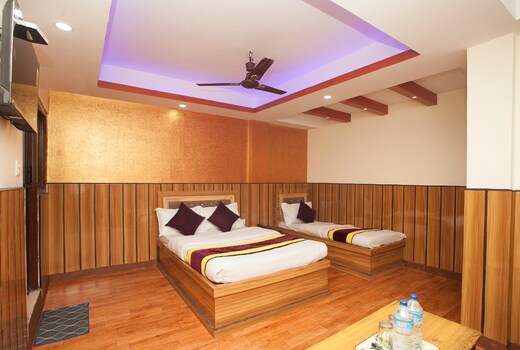 OYO 814 Machhapuchhre Hotel