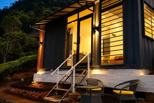 Primo 1bhk stay I Nilgiris hills By Homeyhuts