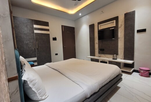 Hotel Golchi Palace