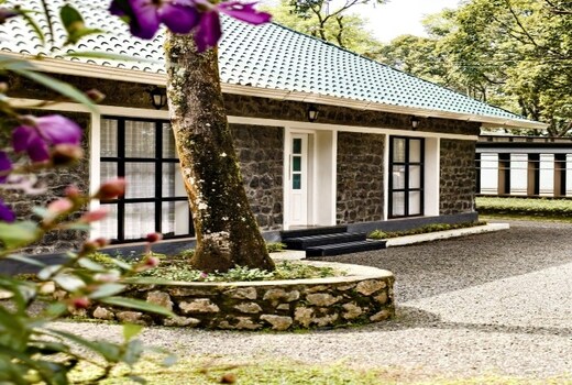 Private Bungalow by Wild Lily