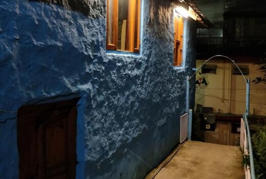 Hostel Triangle Folks | Rooms & Dorms