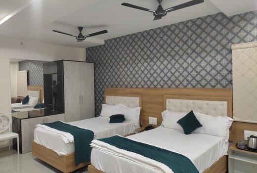 VIJETHA GRAND LODGE