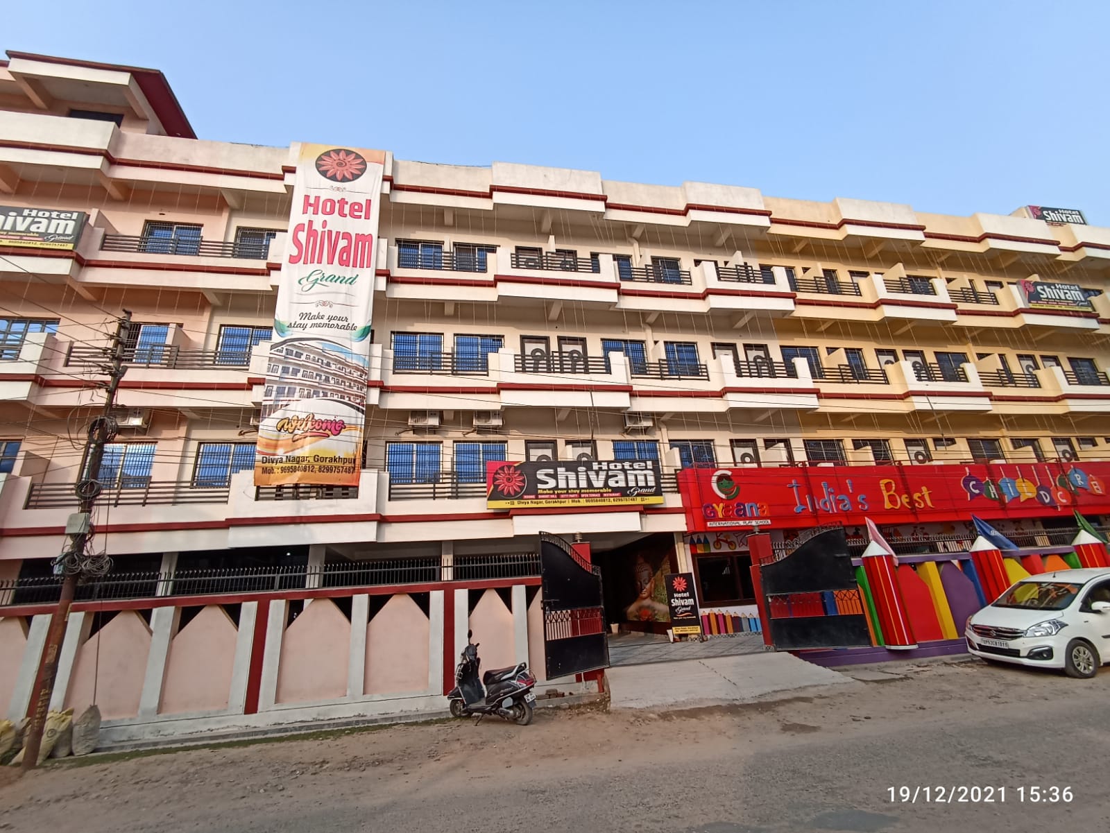 Hotel Shivam Grand Inn