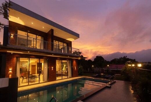 4BHK Villa By Brick and Beam