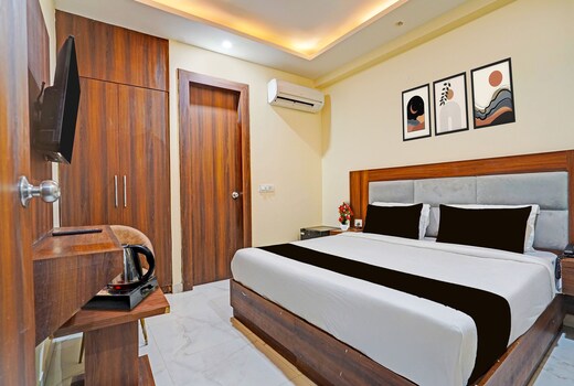 Hotel O Glace Stay