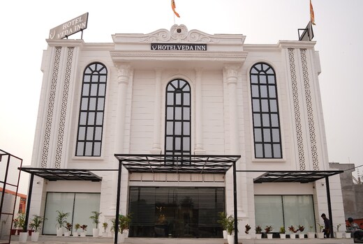 Hotel Veda Inn