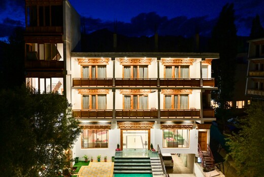HotelRoyal Himalaya