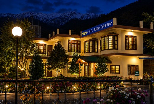 FabHotel Ballus Cafe & Resort