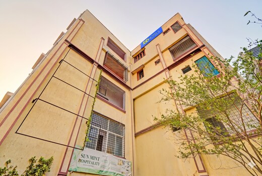 FabHotel Sun Mint - Jubilee Hills