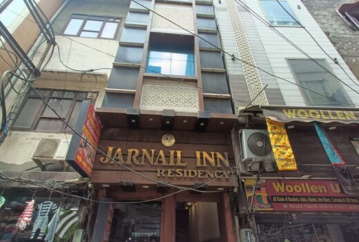 Hotel Jarnail Inn Residency (5 min Walk from Golden Temple)