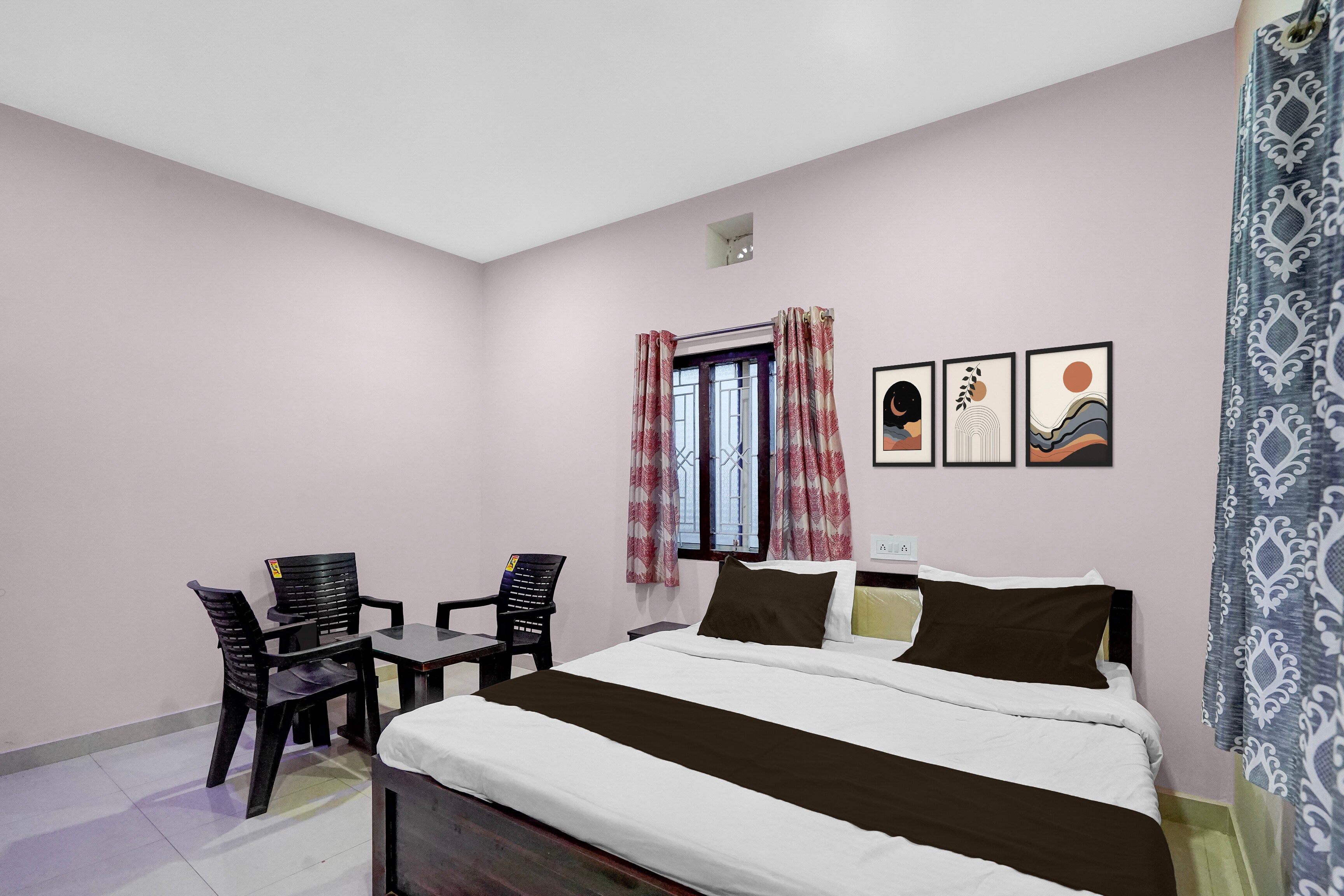 Hotel O Candel Light Inn