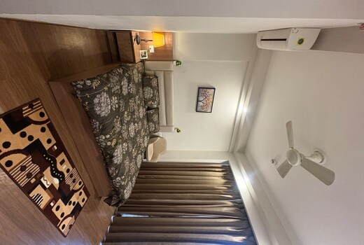 Omaxe air bnb