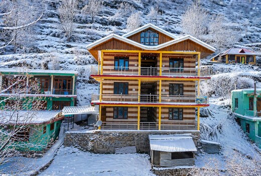 Rockstar Stay and Cafe Tosh | Himalayan View Rooms Tosh