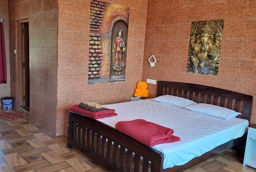 Rockys Beach Stay Karnataka
