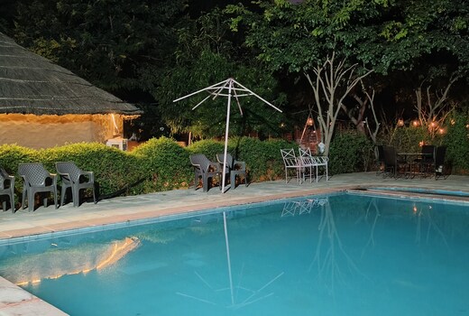The Narayan Resort- 1.5 KM From Brahma Temple